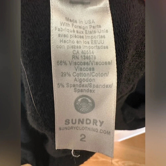 Sundry Womens Dress Blouson Ruched Black 3/4 Sleeves Gold Thread - Picture 7 of 9